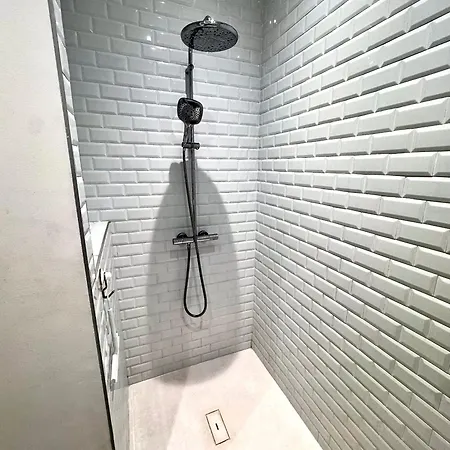 Le Palais De Verdun - 3 Ch-6p - 140 M2 شقة *