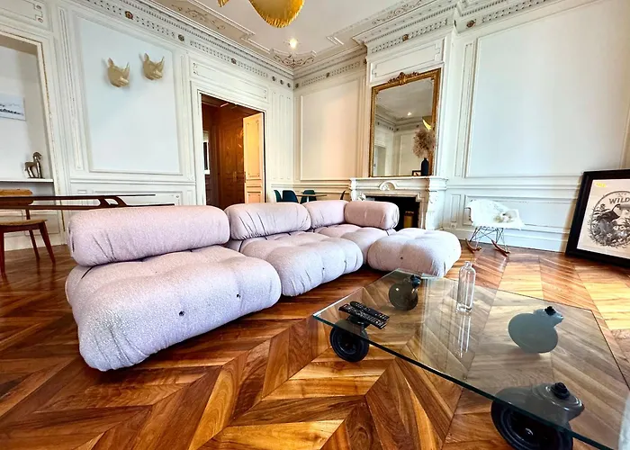 Le Palais De Verdun - 3 Ch-6p - 140 M2 *