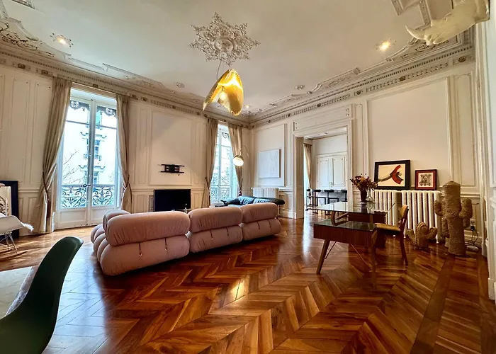 Le Palais De Verdun - 3 Ch-6p - 140 M2 דירה *