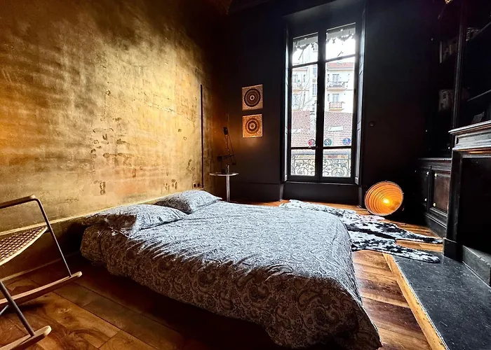 Le Palais De Verdun - 3 Ch-6p - 140 M2 Apartment *